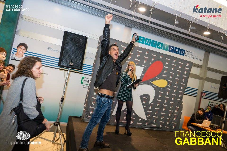 Francesco Gabbani instore tour Catania